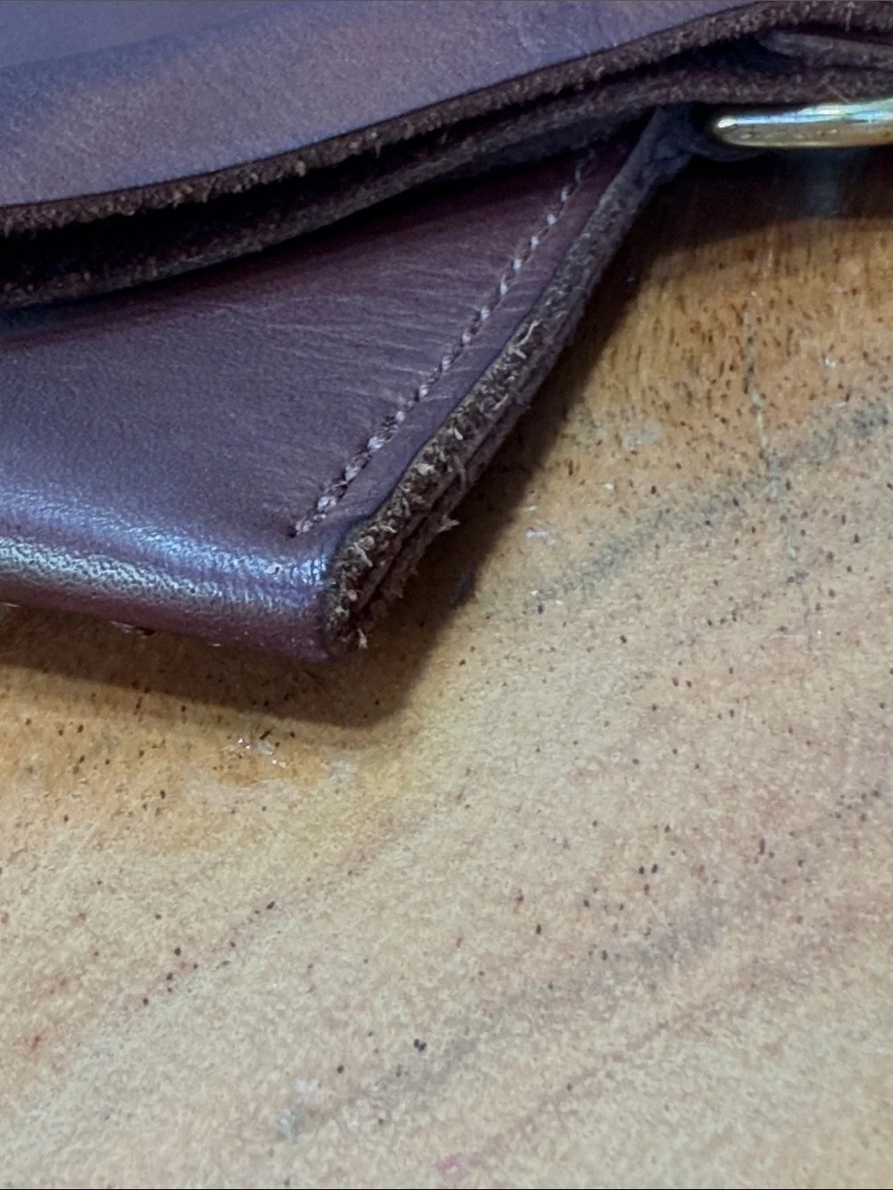 Urban Southern Rustic Full Grain Leather Ruby Wristlet Wallet Brown VGUC